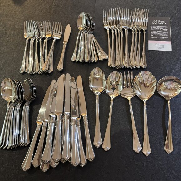Oneida Juilliard Stainless Steel Cutlery Flatware Set 68 pc - Picture 1 of 12